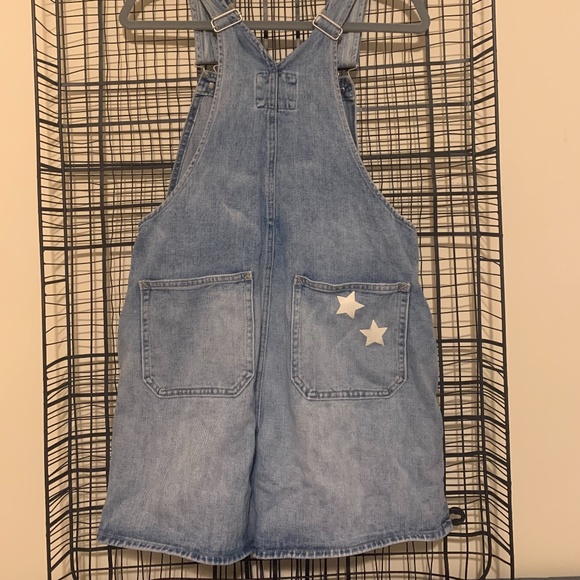 Gap 1969 Other - Gap Denim short overalls